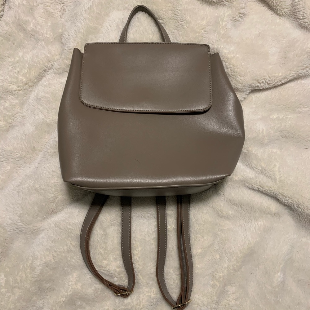 LIKE NEW Taupe Backpack Purse